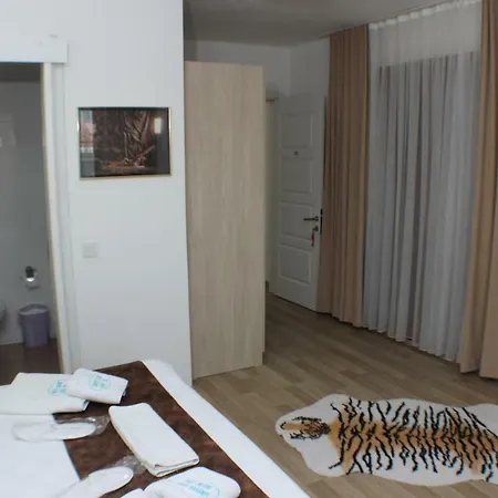 Sureyya Hanim Butik Σμύρνη