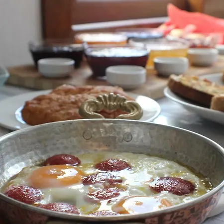 Sureyya Hanim Butik Ξενοδοχείο 3*